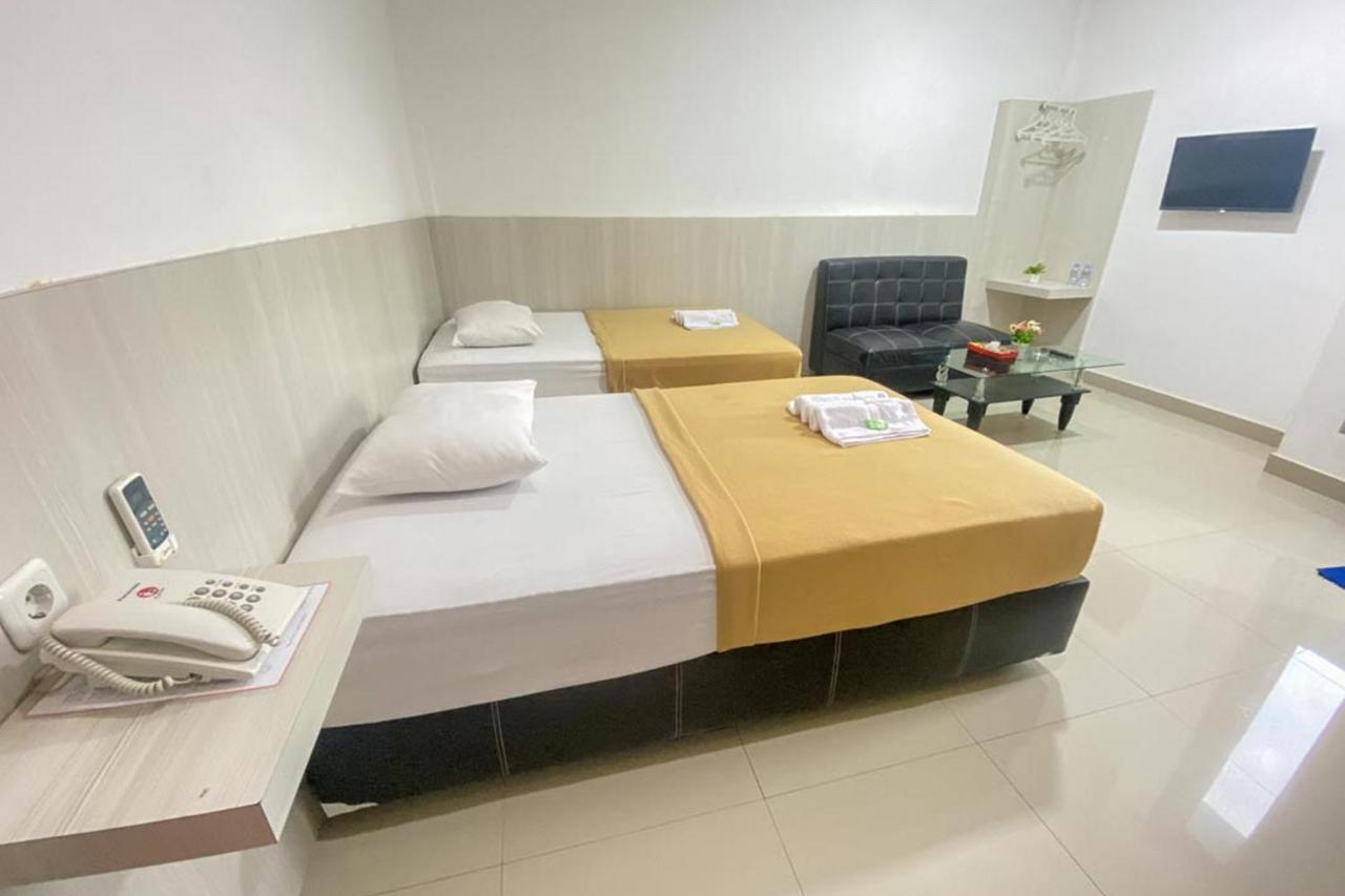 Hotel Giga Sidrap Rappang Luaran gambar