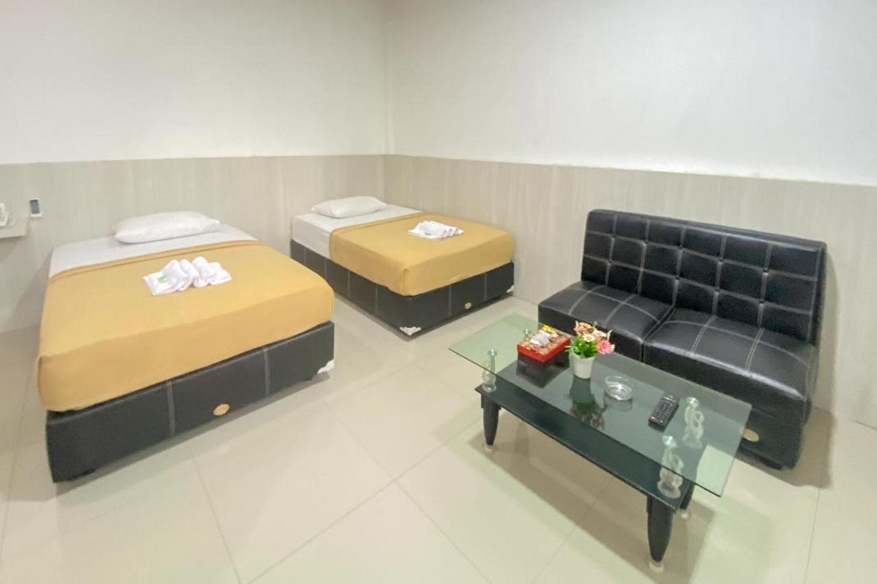 Hotel Giga Sidrap Rappang Luaran gambar