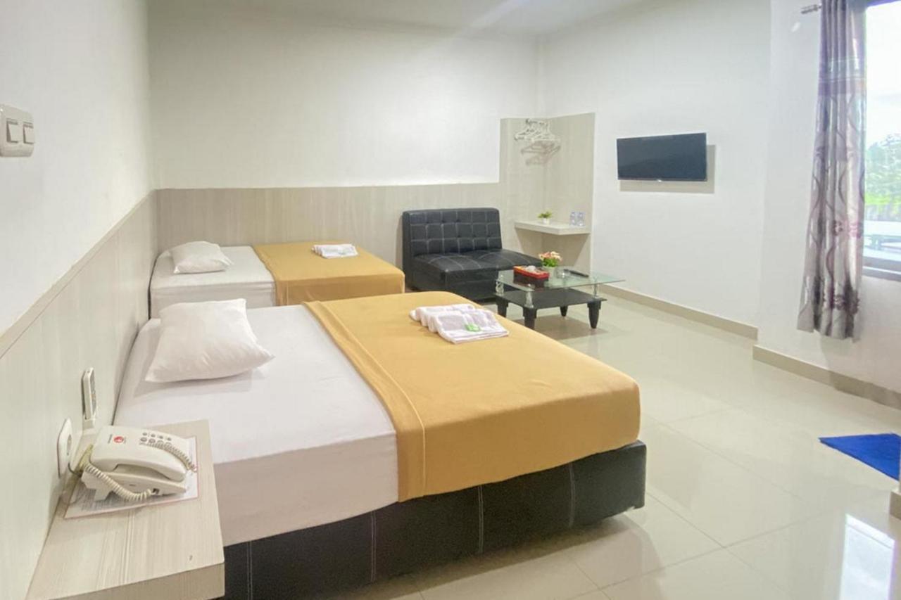 Hotel Giga Sidrap Rappang Luaran gambar